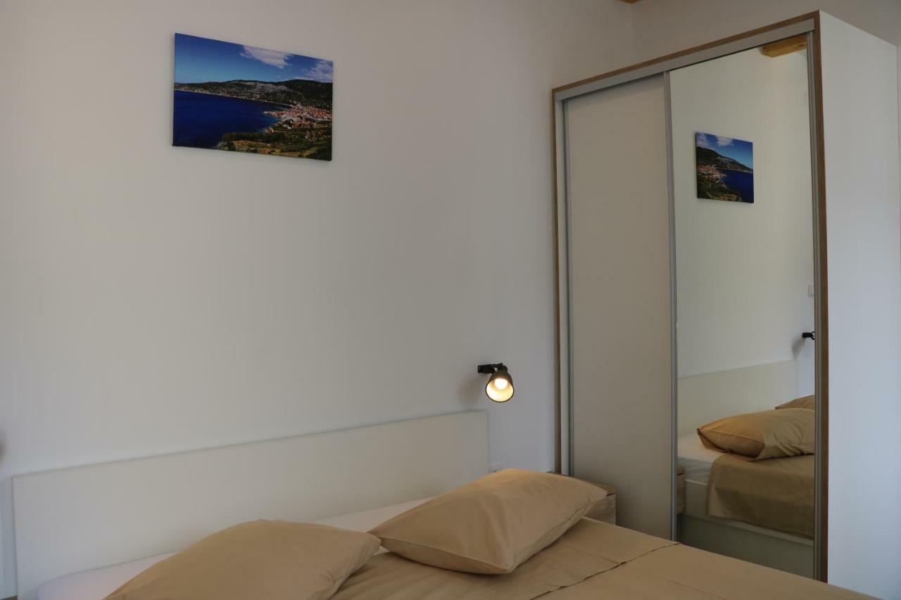 コミジャ The Little Gem Bed & Breakfast エクステリア 写真